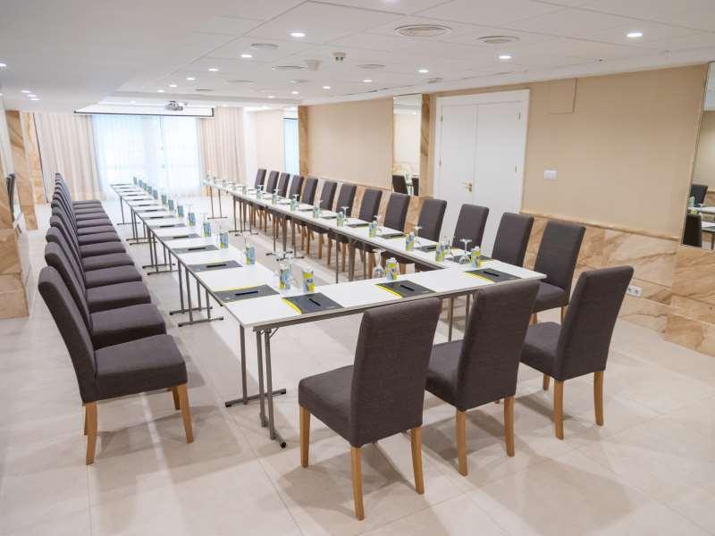 Sercotel Carlos III Cartagena Konforlar fotoğraf